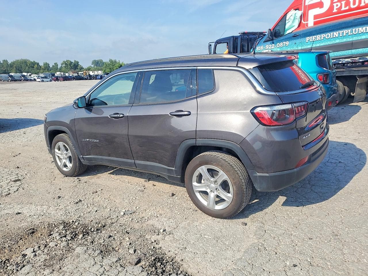 2024 Jeep Compass Latitude - foto 2