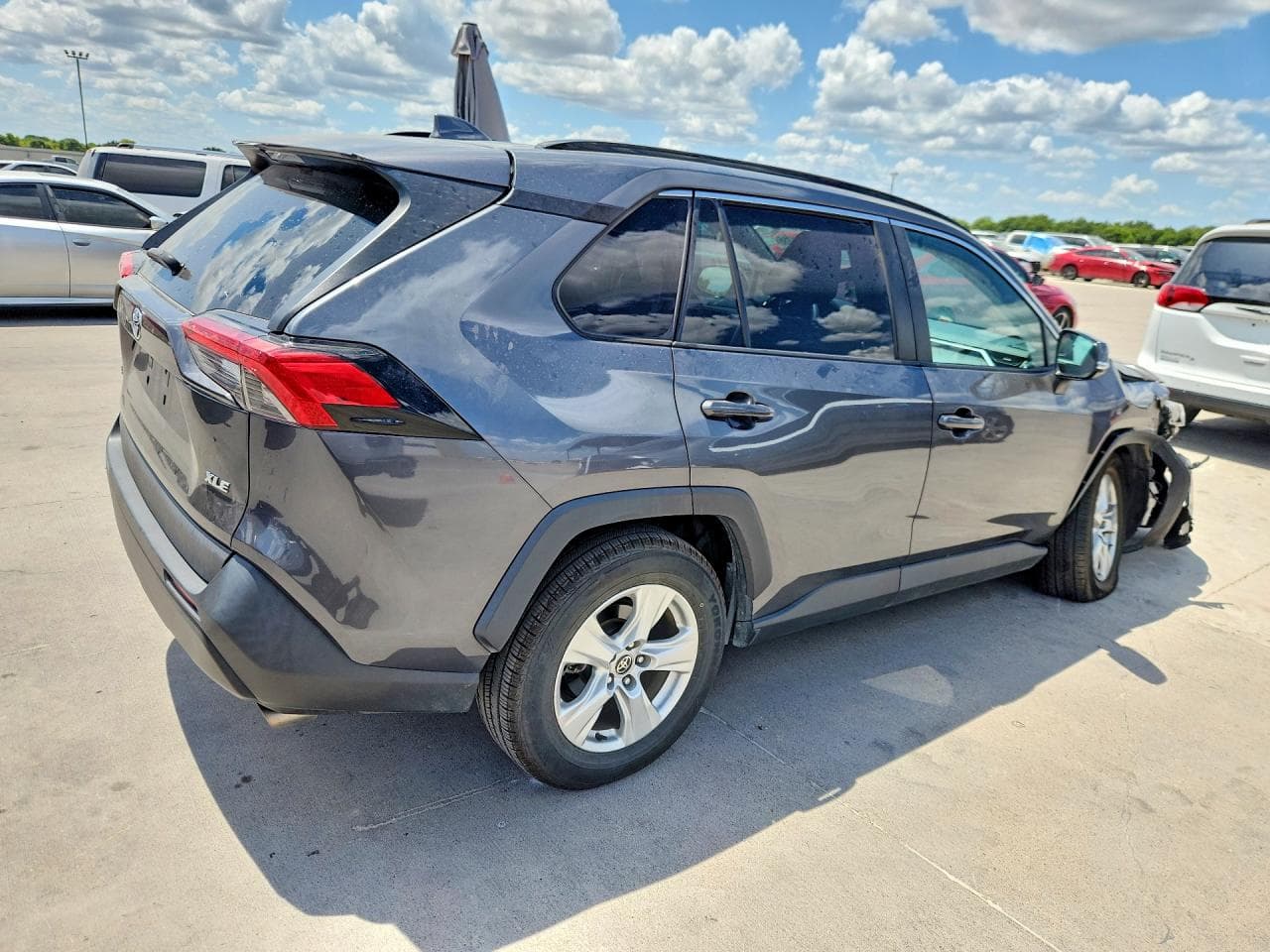 2021 Toyota Rav4 Xle - foto 3