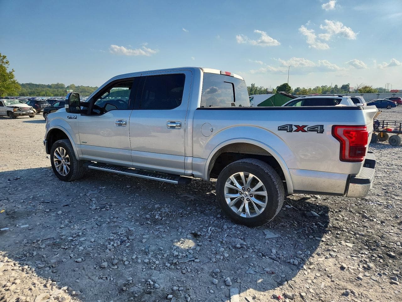 2015 Ford F150 Supercrew - foto 2