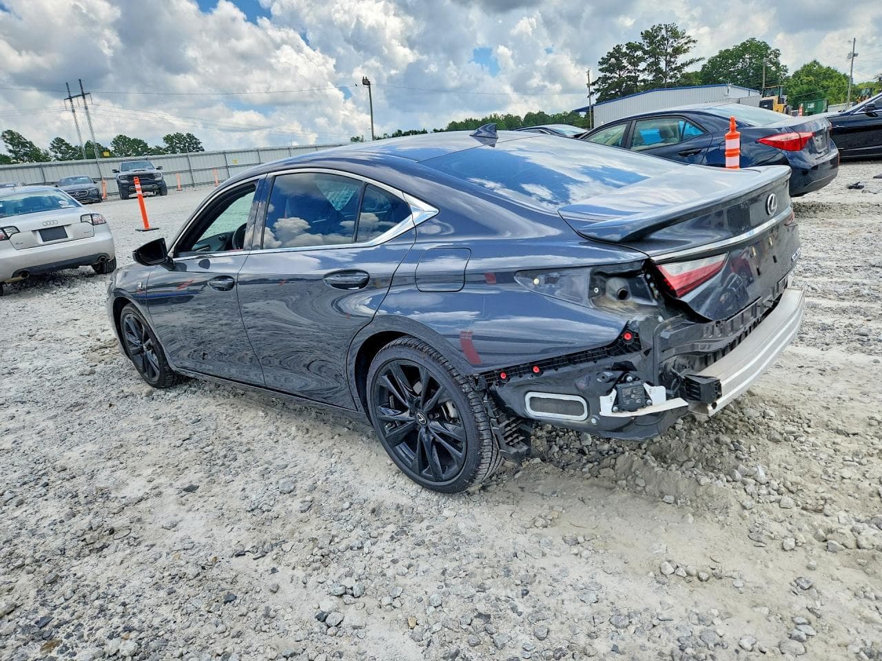 2023 Lexus Es 350 F Sport Handling - foto 2