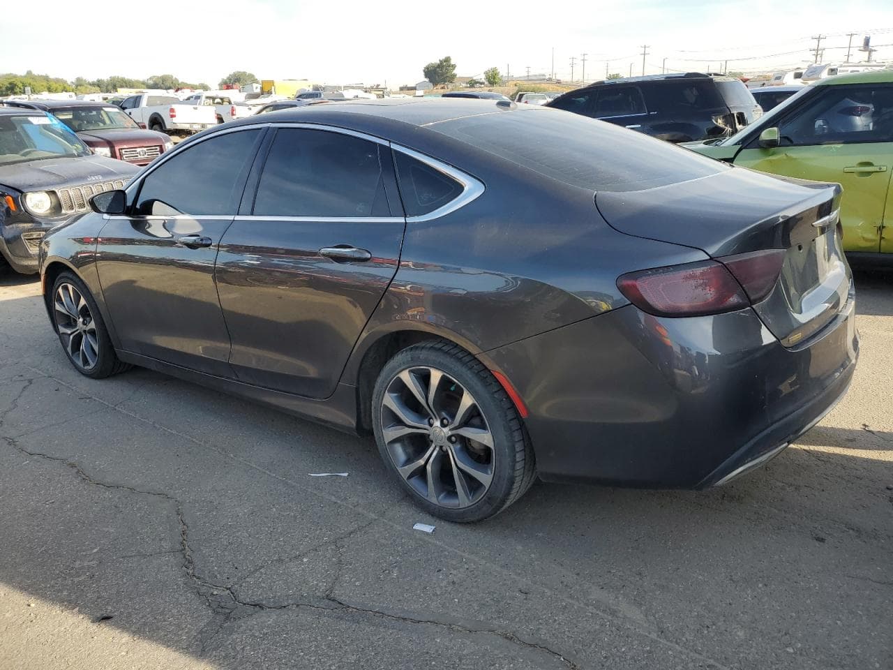 2016 Chrysler 200 C - foto 2