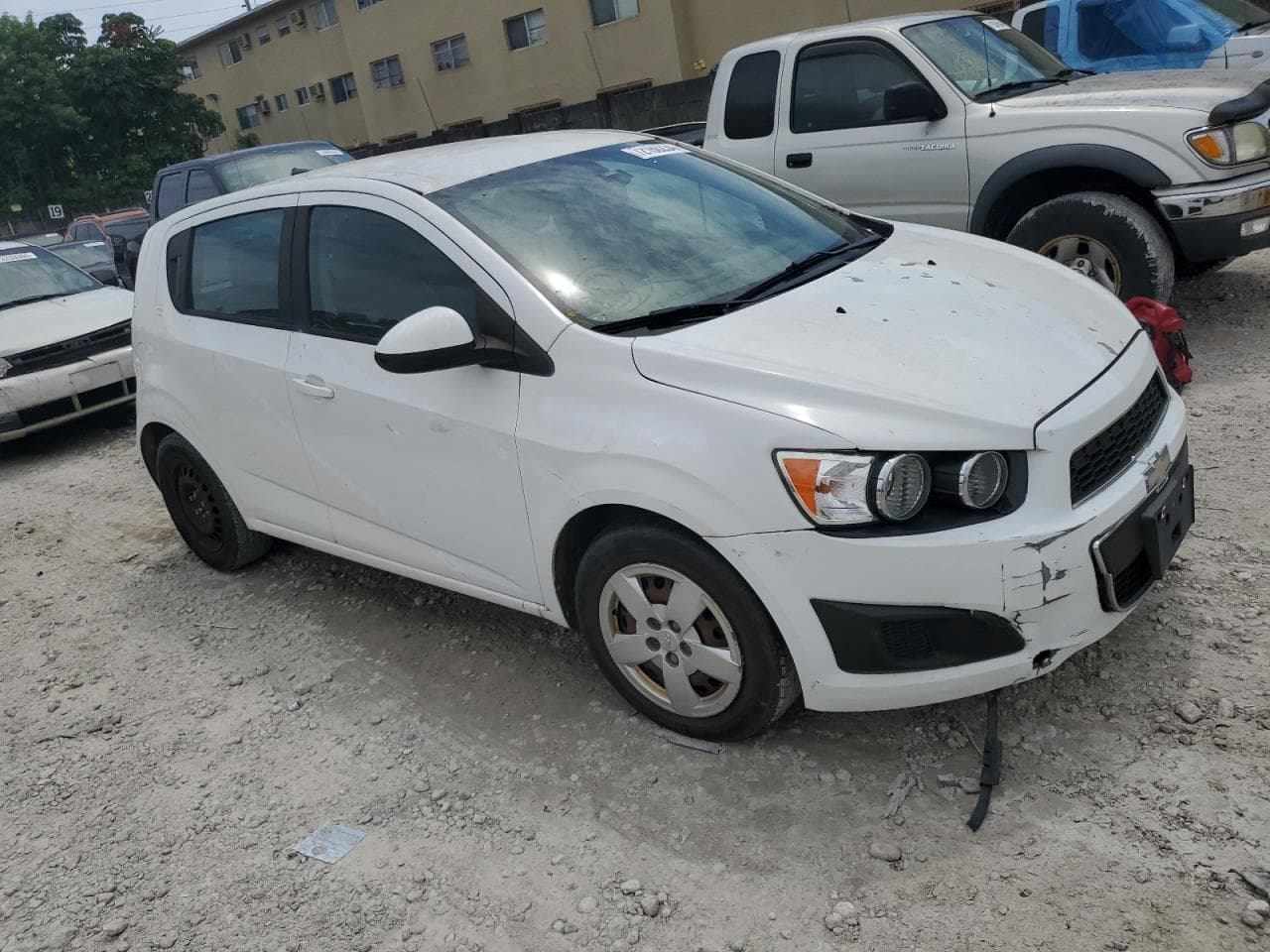 2014 Chevrolet Sonic Ls - foto 4