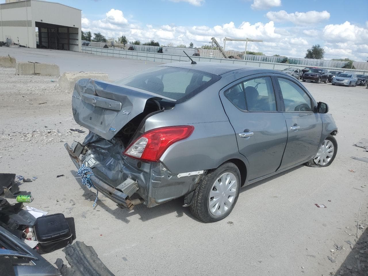 2012 Nissan Versa S - foto 3