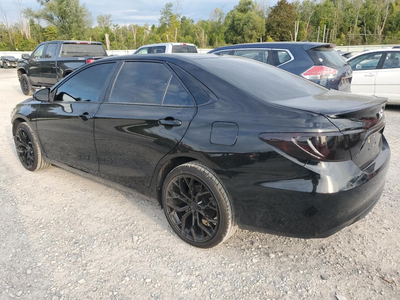 2015 Toyota Camry Xse - foto 2