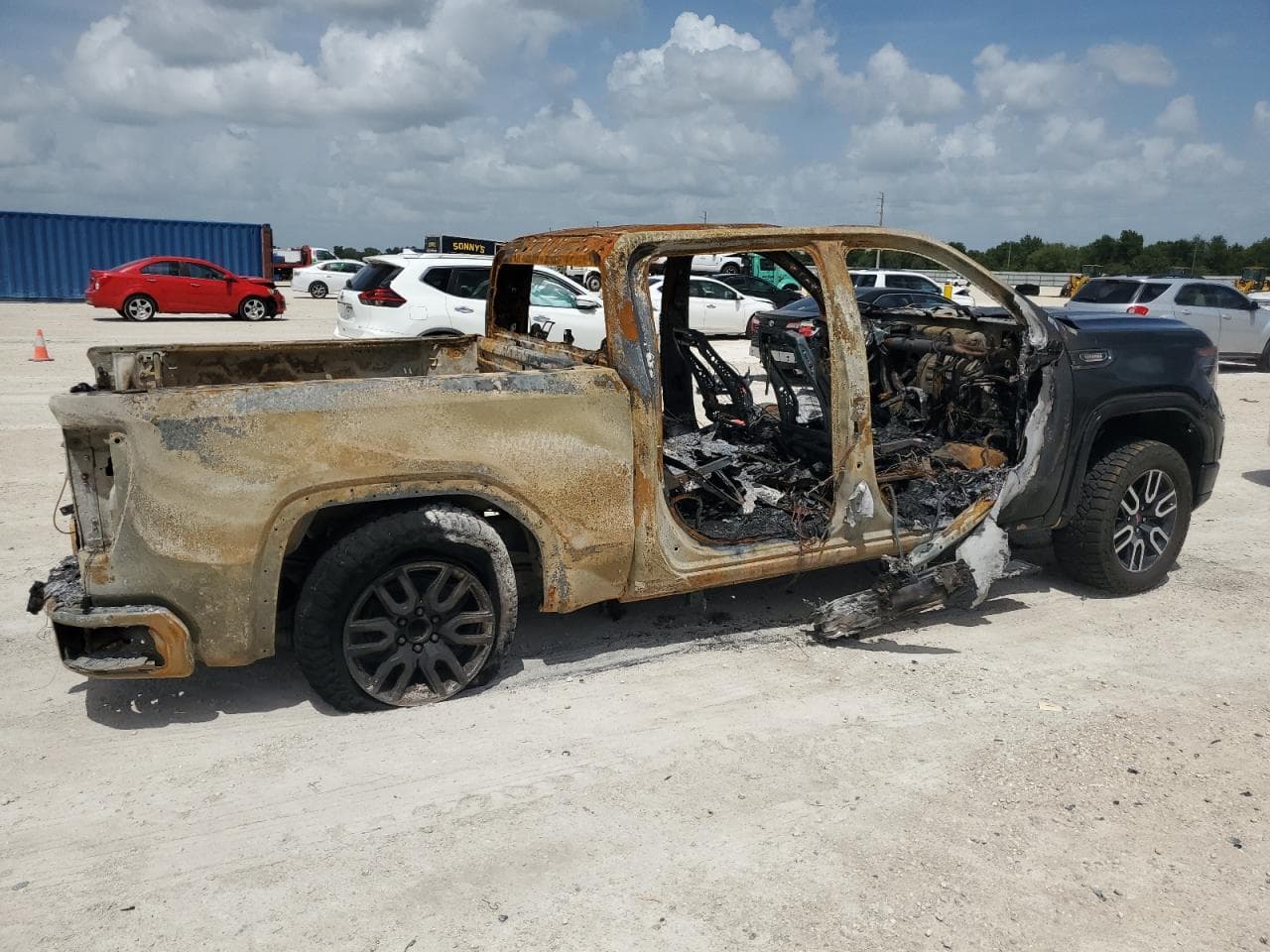 2023 GMC Sierra K1500 At4 - foto 3