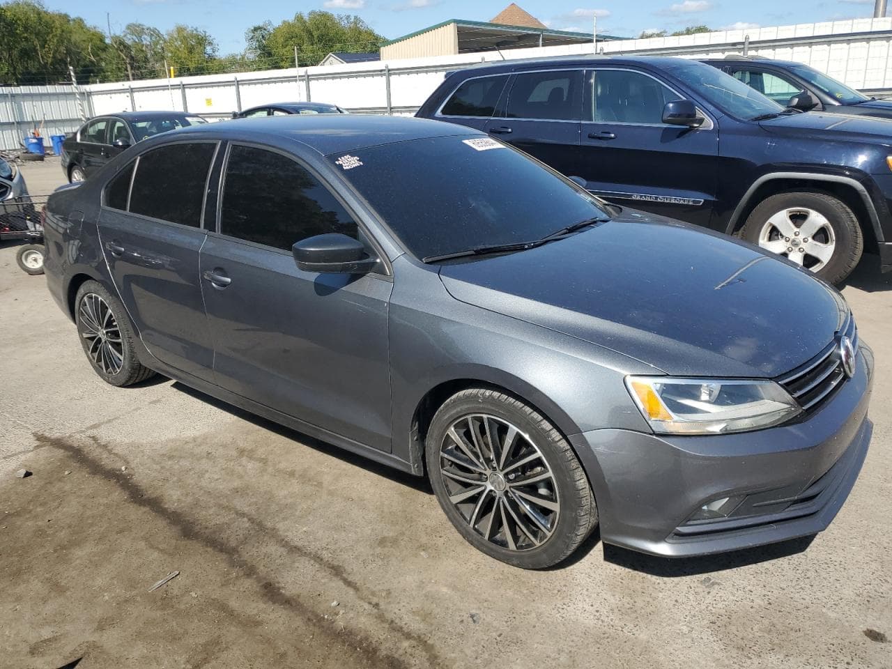 2016 Volkswagen Jetta 1.8T Sport - foto 4