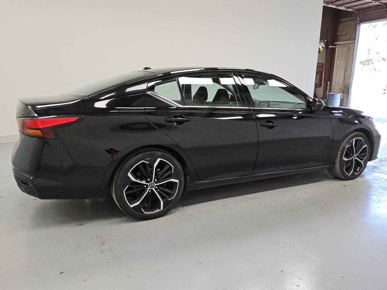 2023 Nissan Altima Sr - foto 3