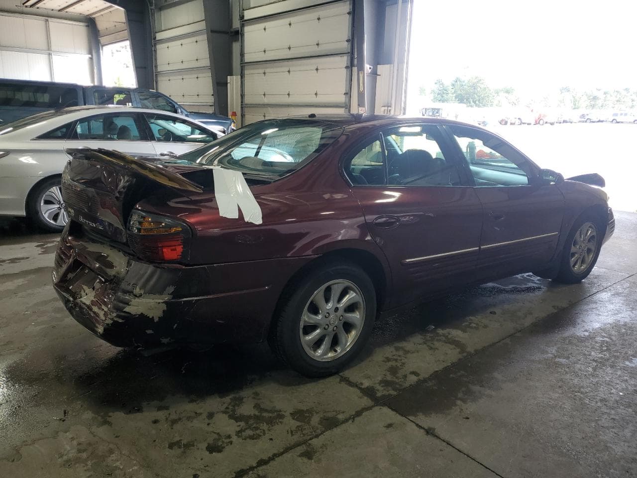 2005 Pontiac Bonneville Se - foto 3