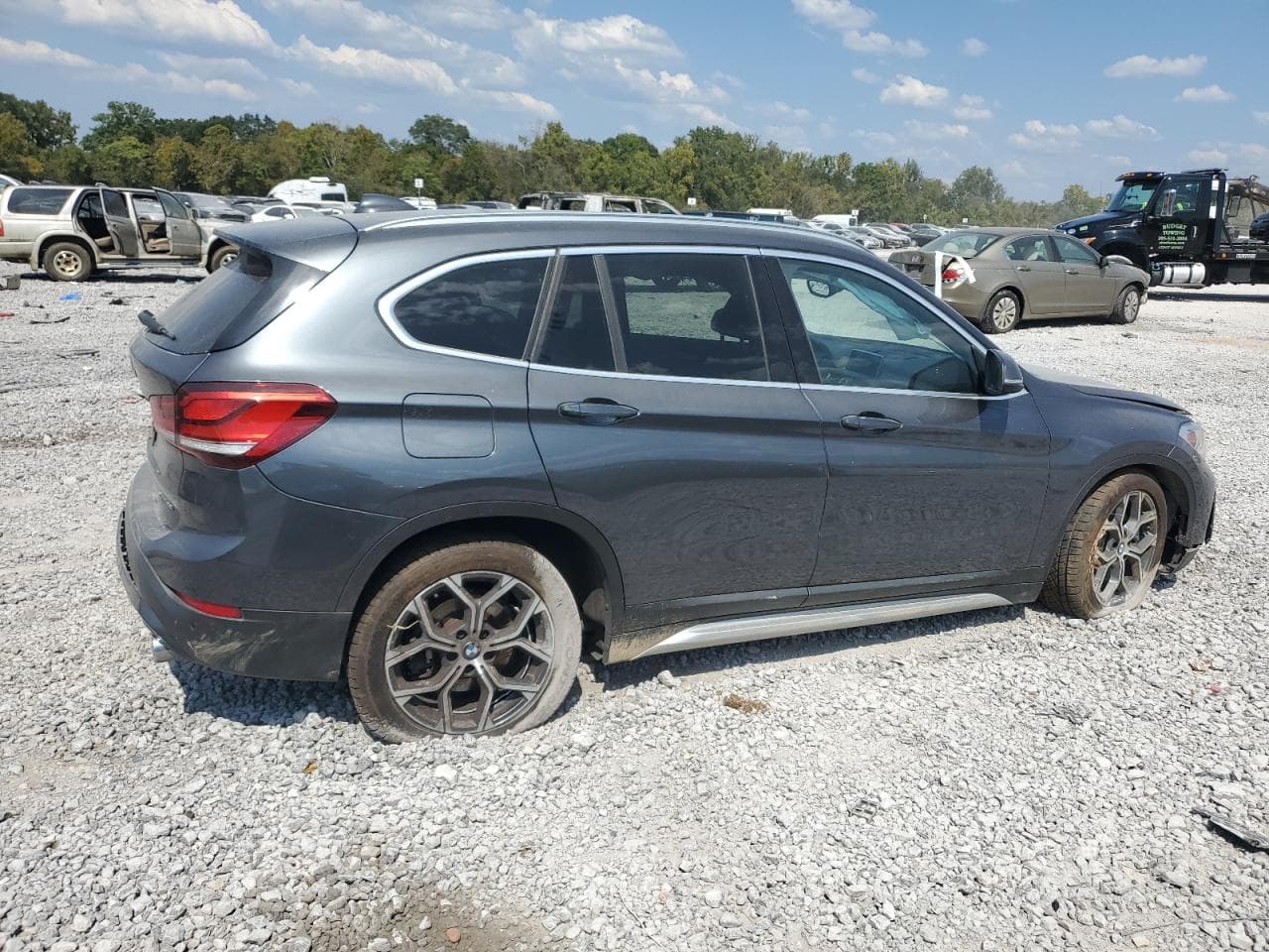 2022 BMW X1 xDrive28I - foto 3