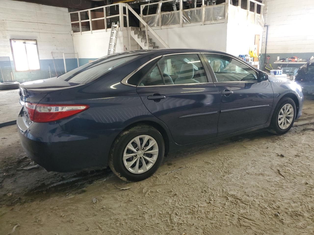 2015 Toyota Camry Le - foto 3