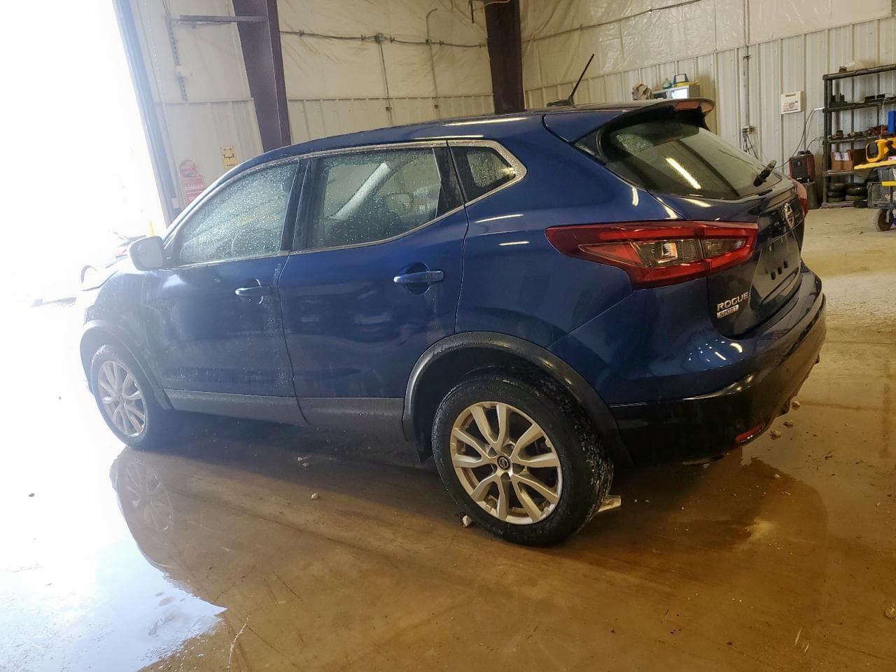 2021 Nissan Rogue Sport S - foto 2