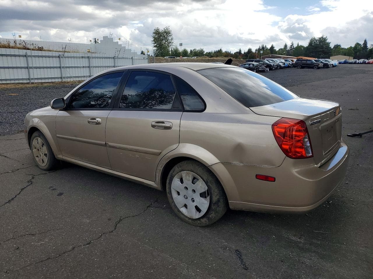 2006 Suzuki Forenza - foto 2