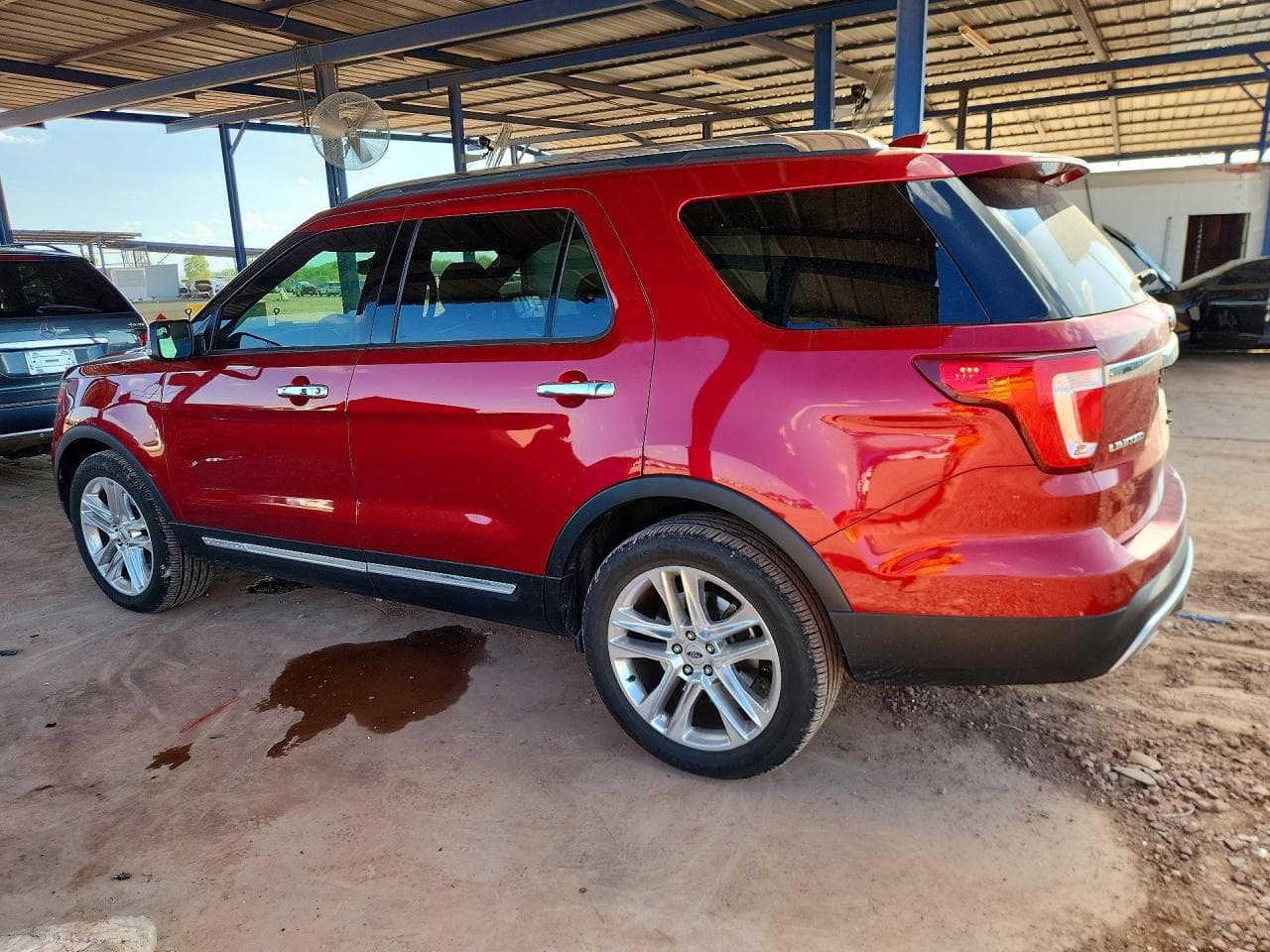 2017 Ford Explorer Limited - foto 2