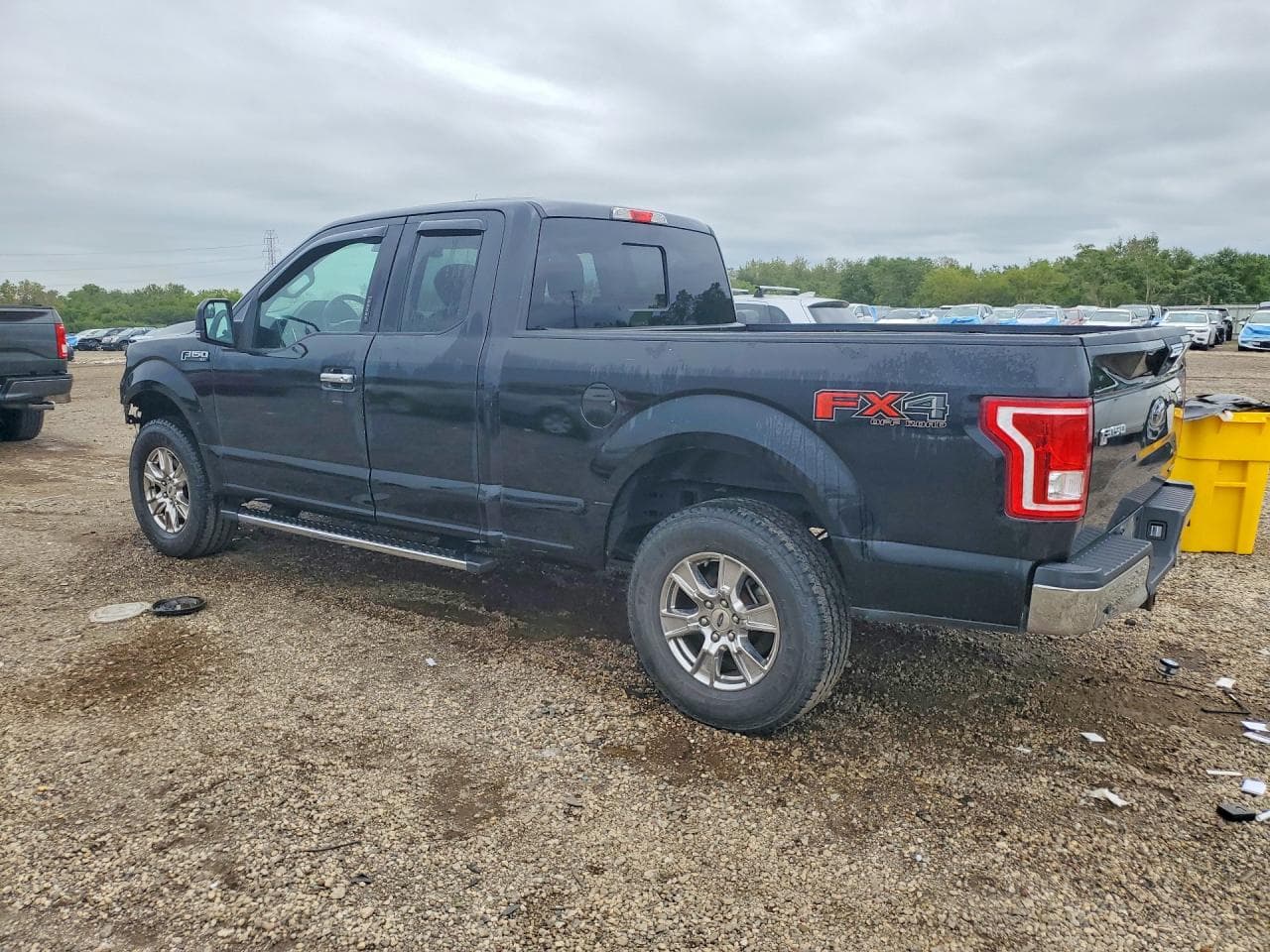 2016 Ford F150 Super Cab - foto 2