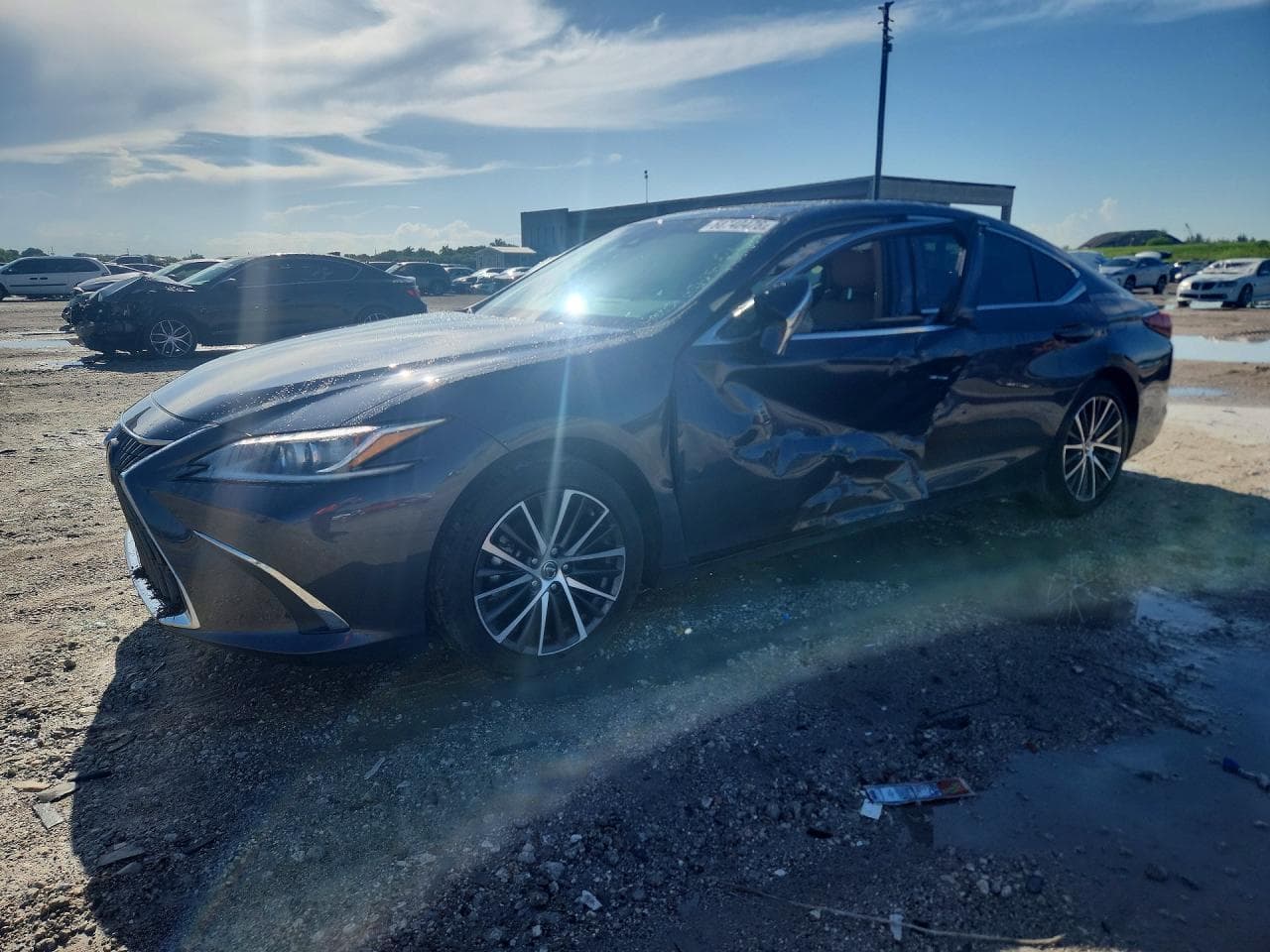 Lexus ES 2025 z USA