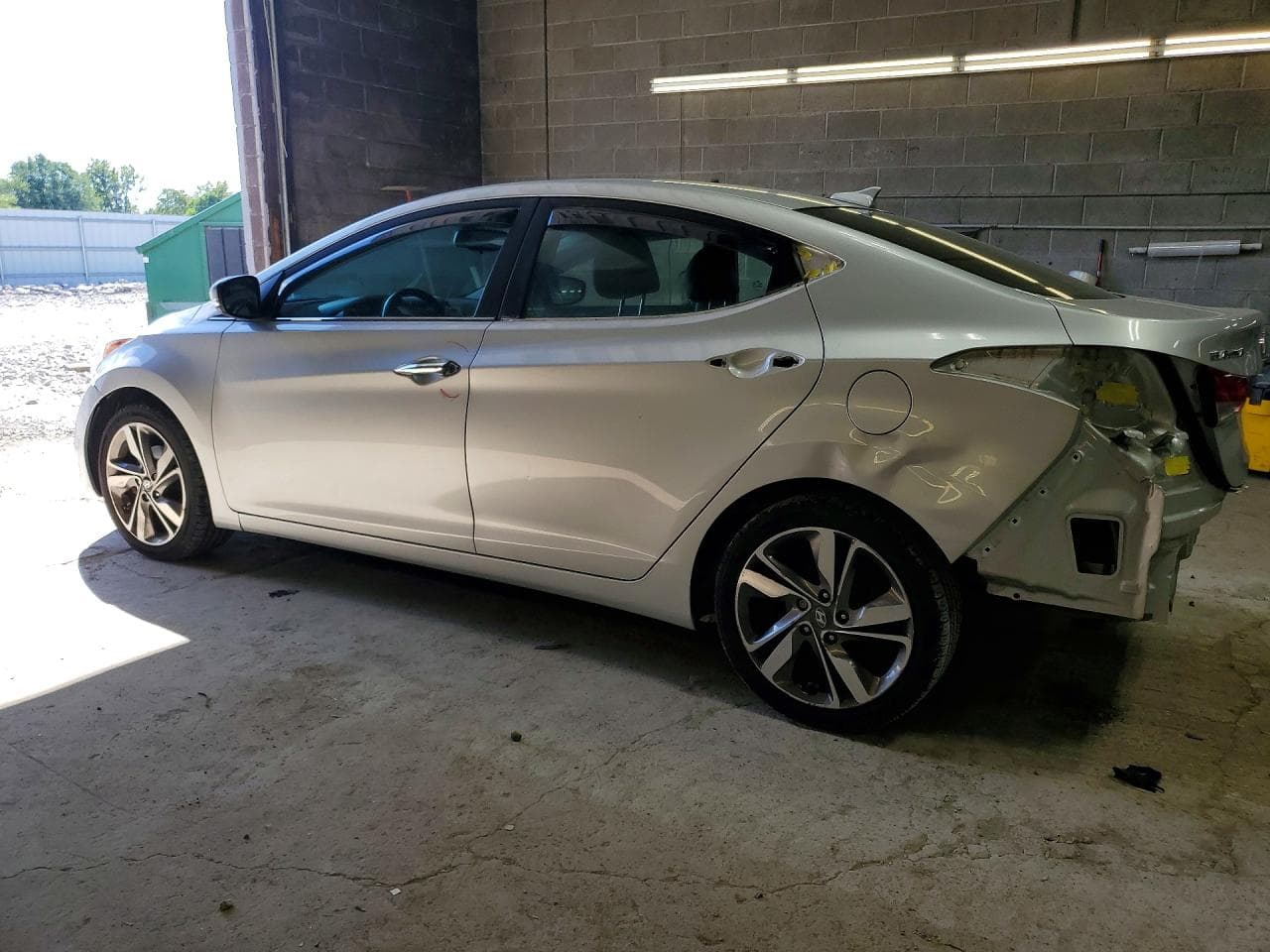 2016 Hyundai Elantra Limited - foto 2