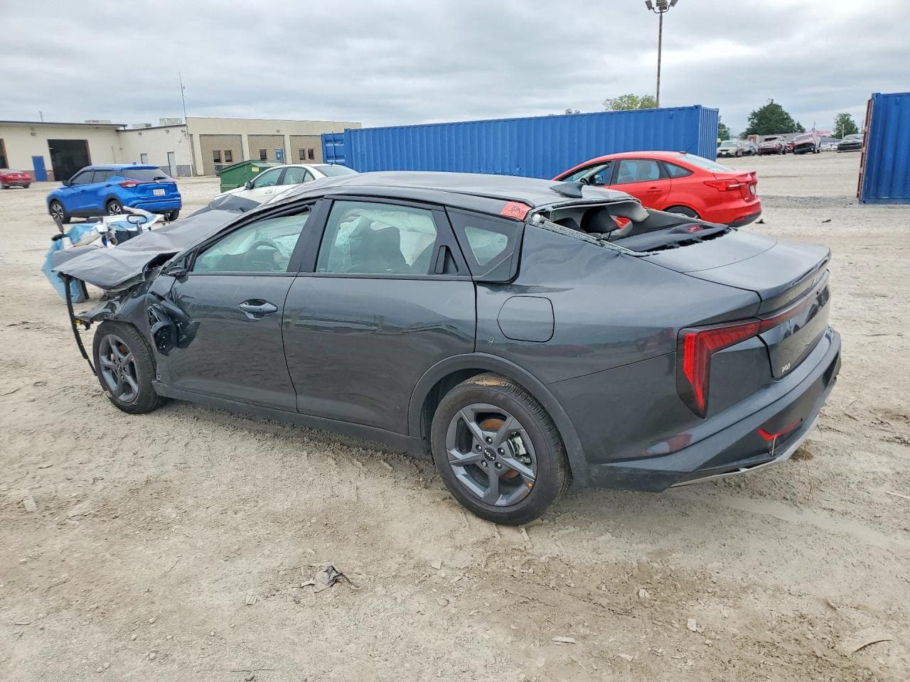 2025 Kia K4 Lxs - foto 2