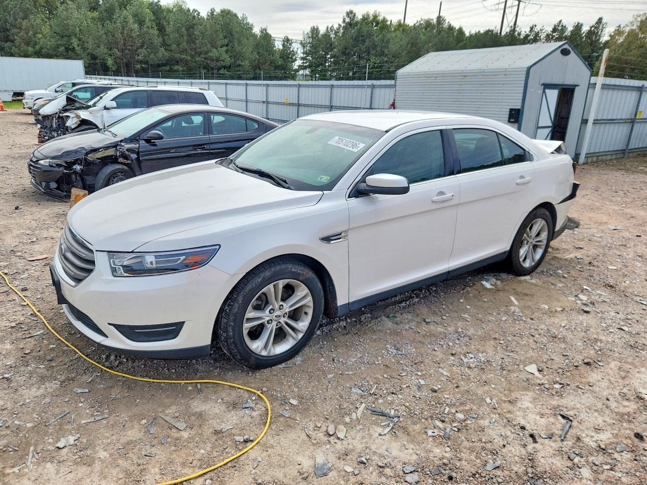 2017 Ford Taurus Sel