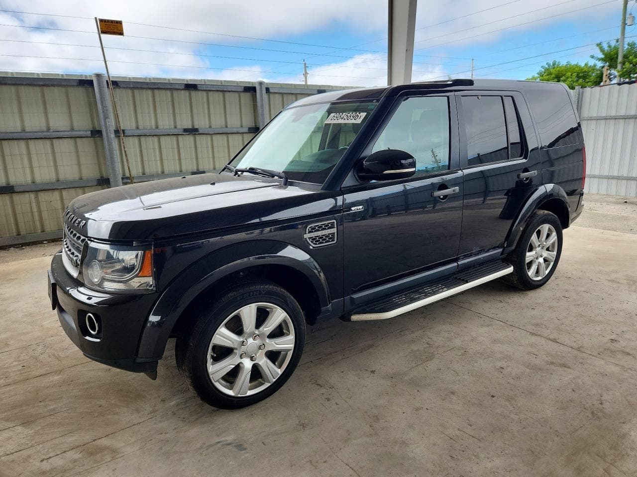 Land Rover LR4 2016 z USA