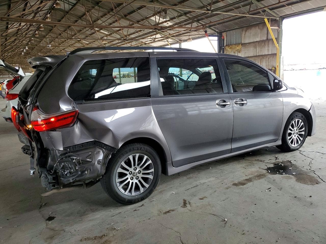 2020 Toyota Sienna Xle 8-Passenger - foto 3