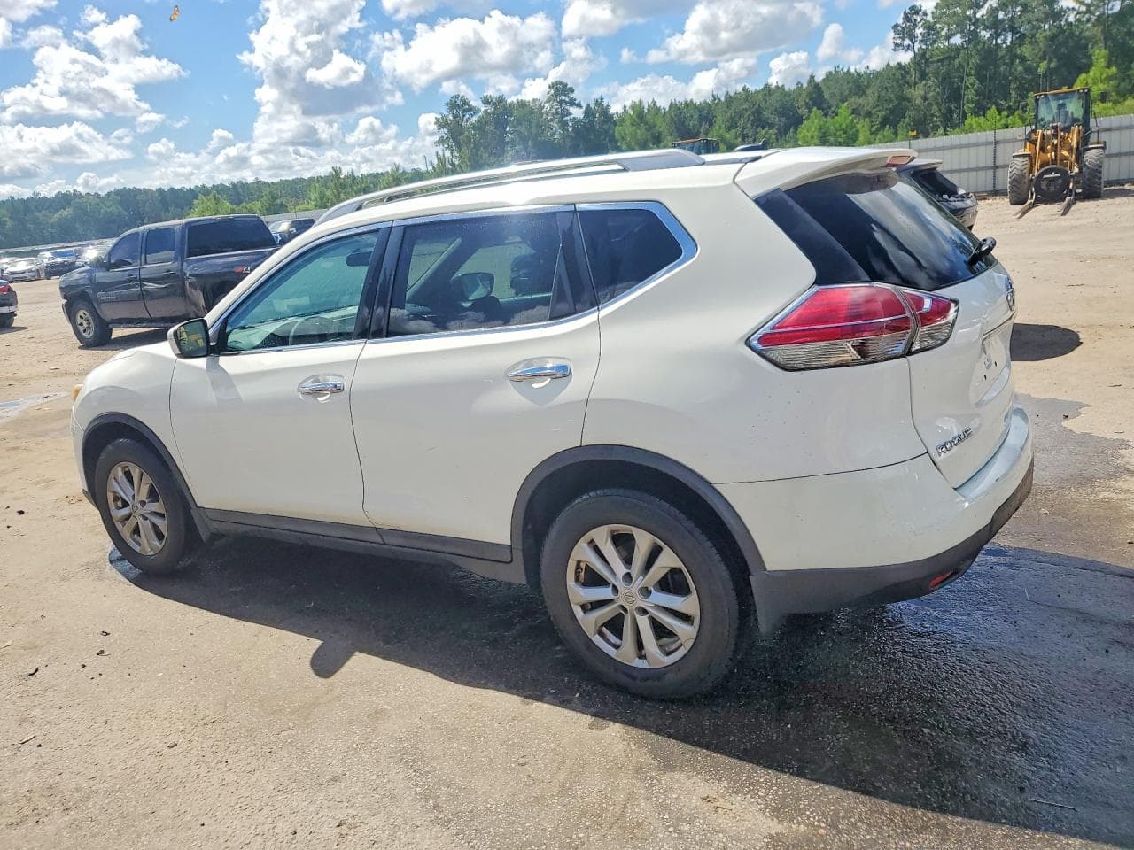 2015 Nissan Rogue Sv - foto 2