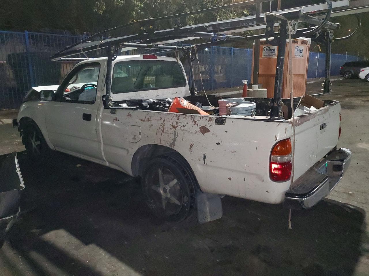 2004 Toyota Tacoma Base - foto 2