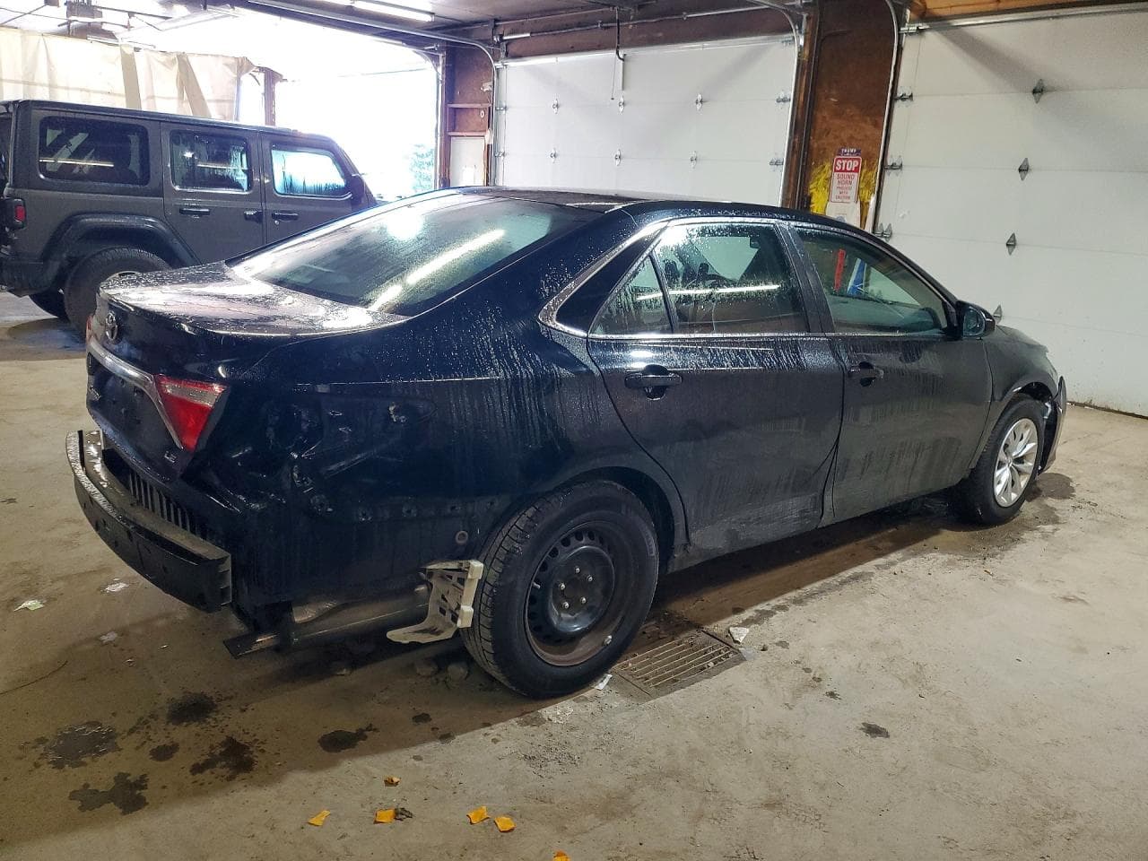 2015 Toyota Camry Le - foto 3