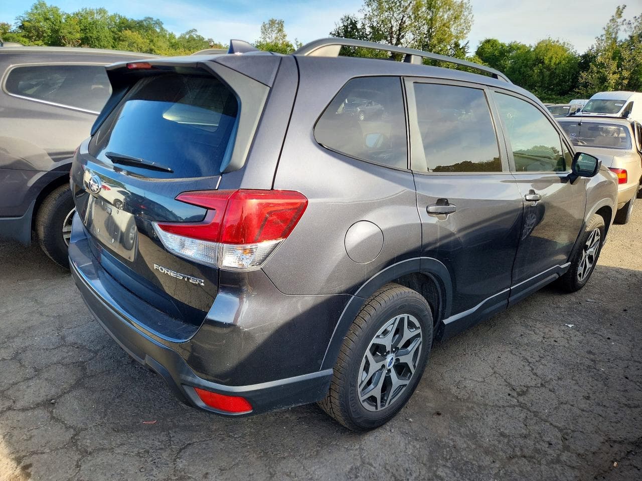 2019 Subaru Forester Premium - foto 3