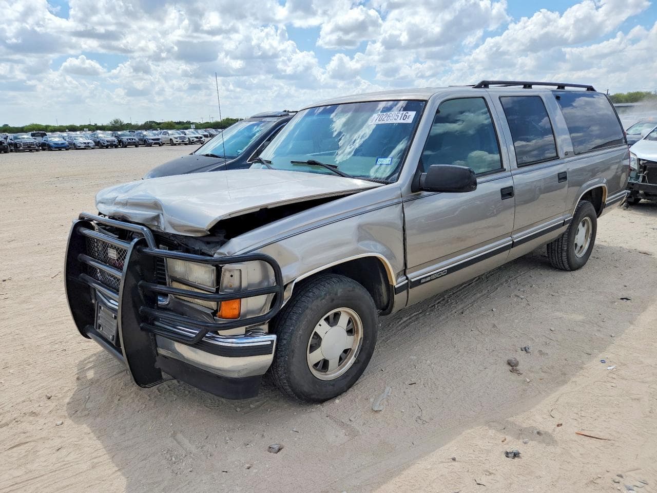 1999 GMC Suburban C1500
