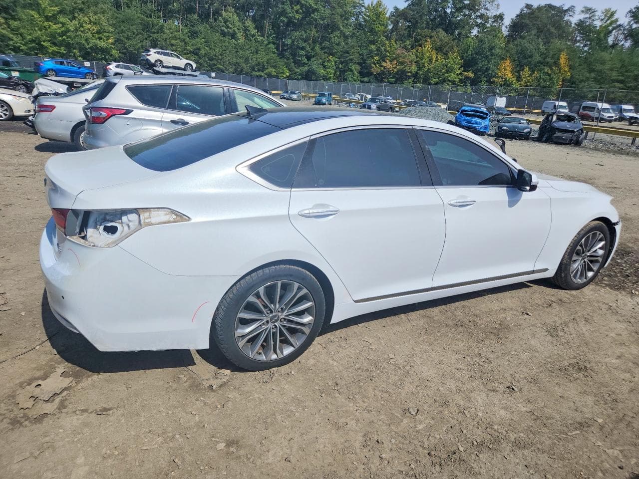 2016 Hyundai Genesis 3.8L - foto 3