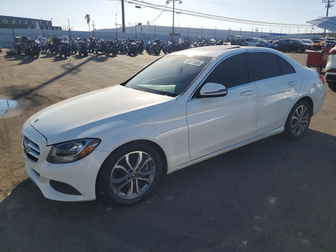 Mercedes-Benz C-klasse 2018 z USA