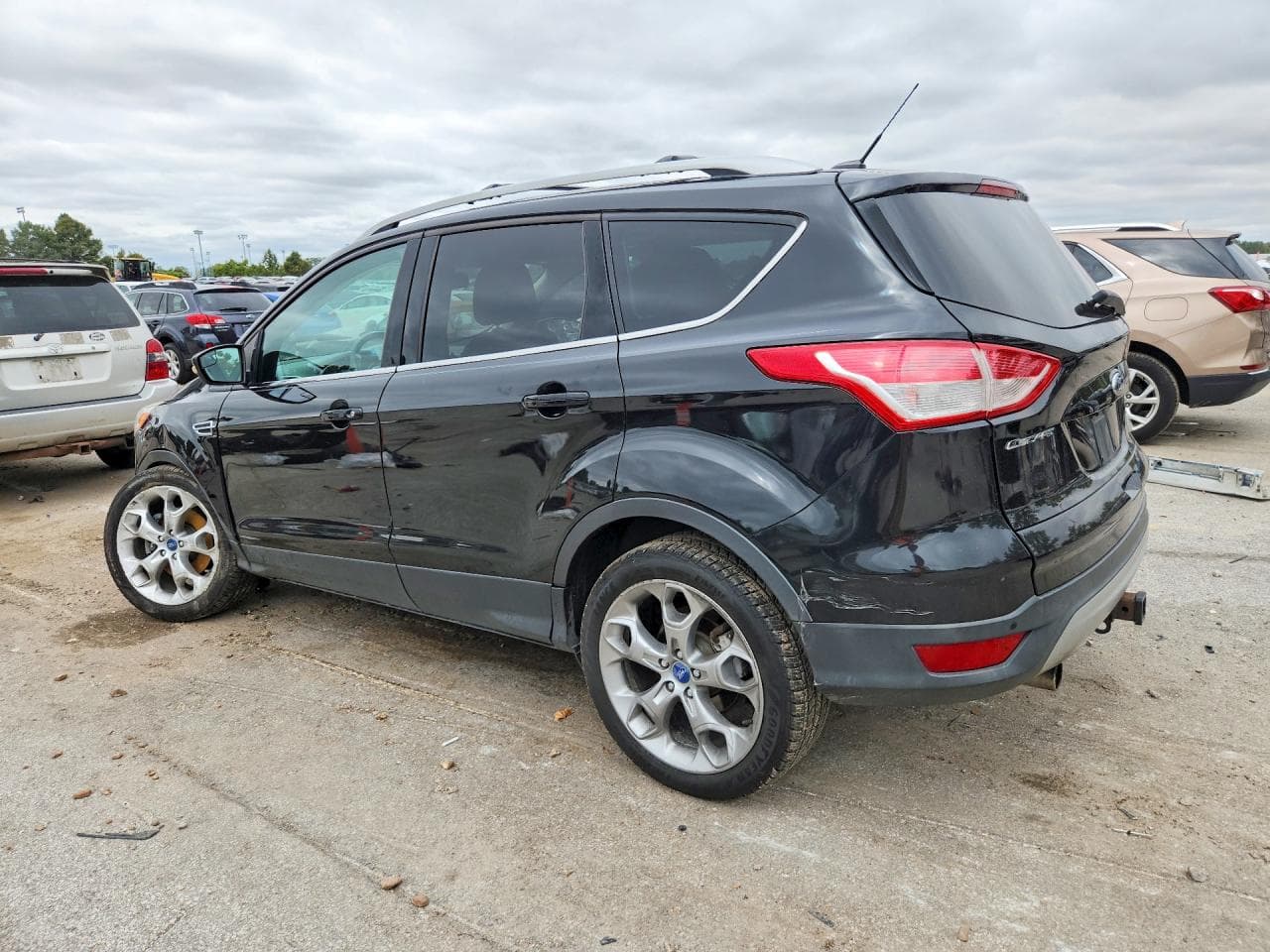 2013 Ford Escape - foto 2