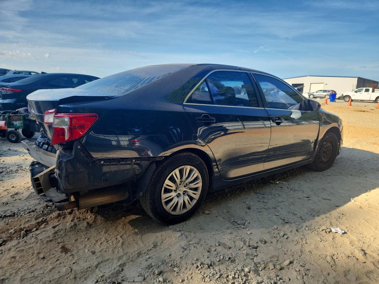 2014 Toyota Camry L - foto 3