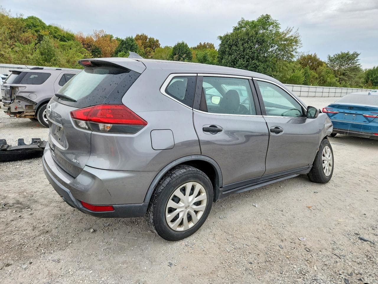 2018 Nissan Rogue S - foto 3