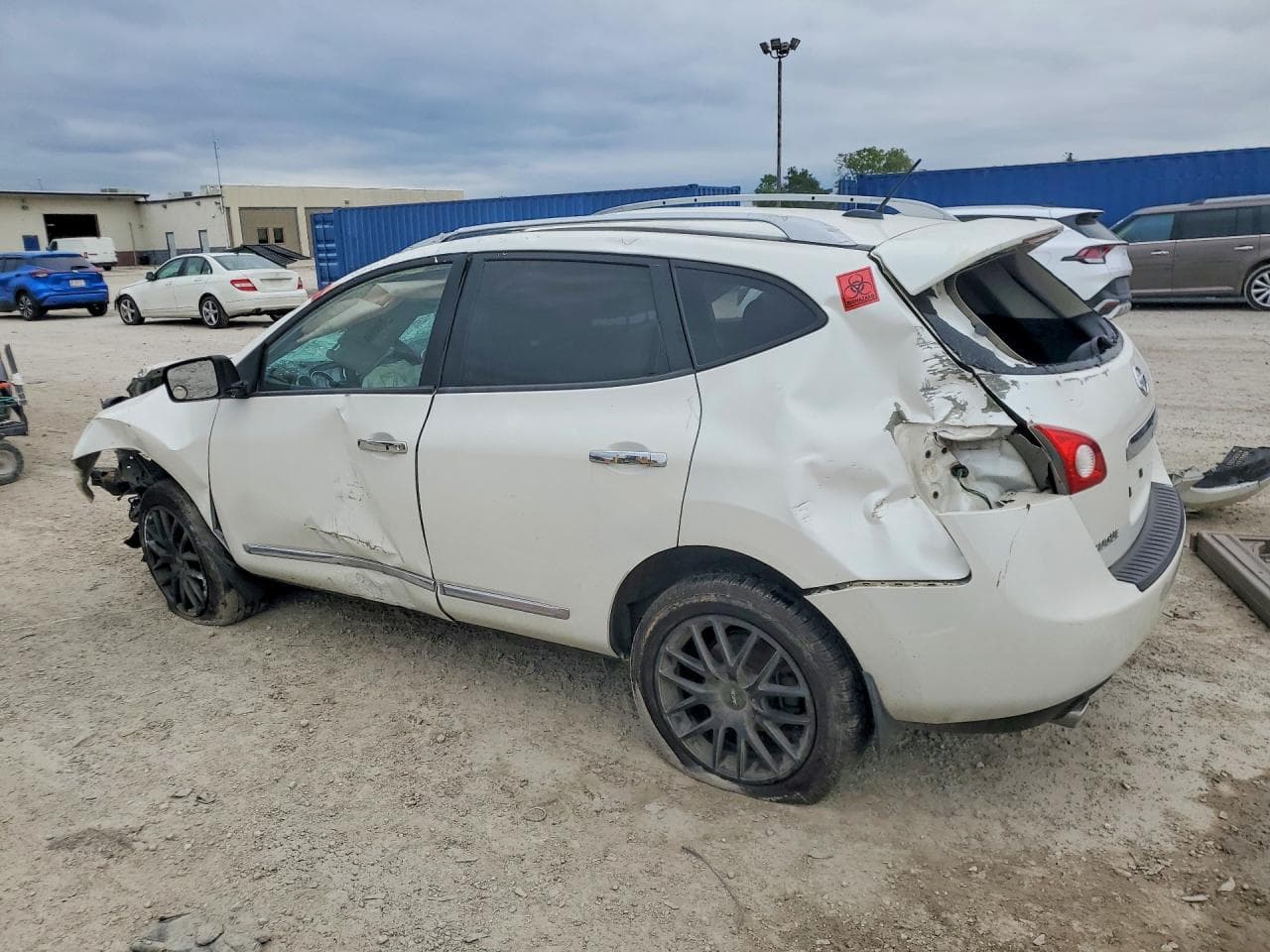 2012 Nissan Rogue S - foto 2