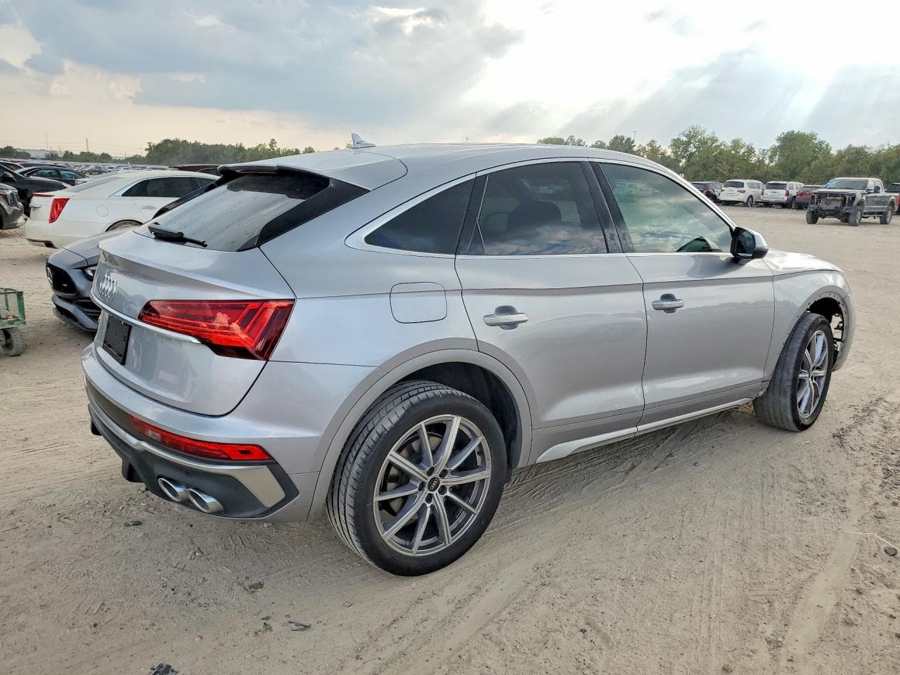 2022 Audi Sq5 Sportback Premium - foto 3