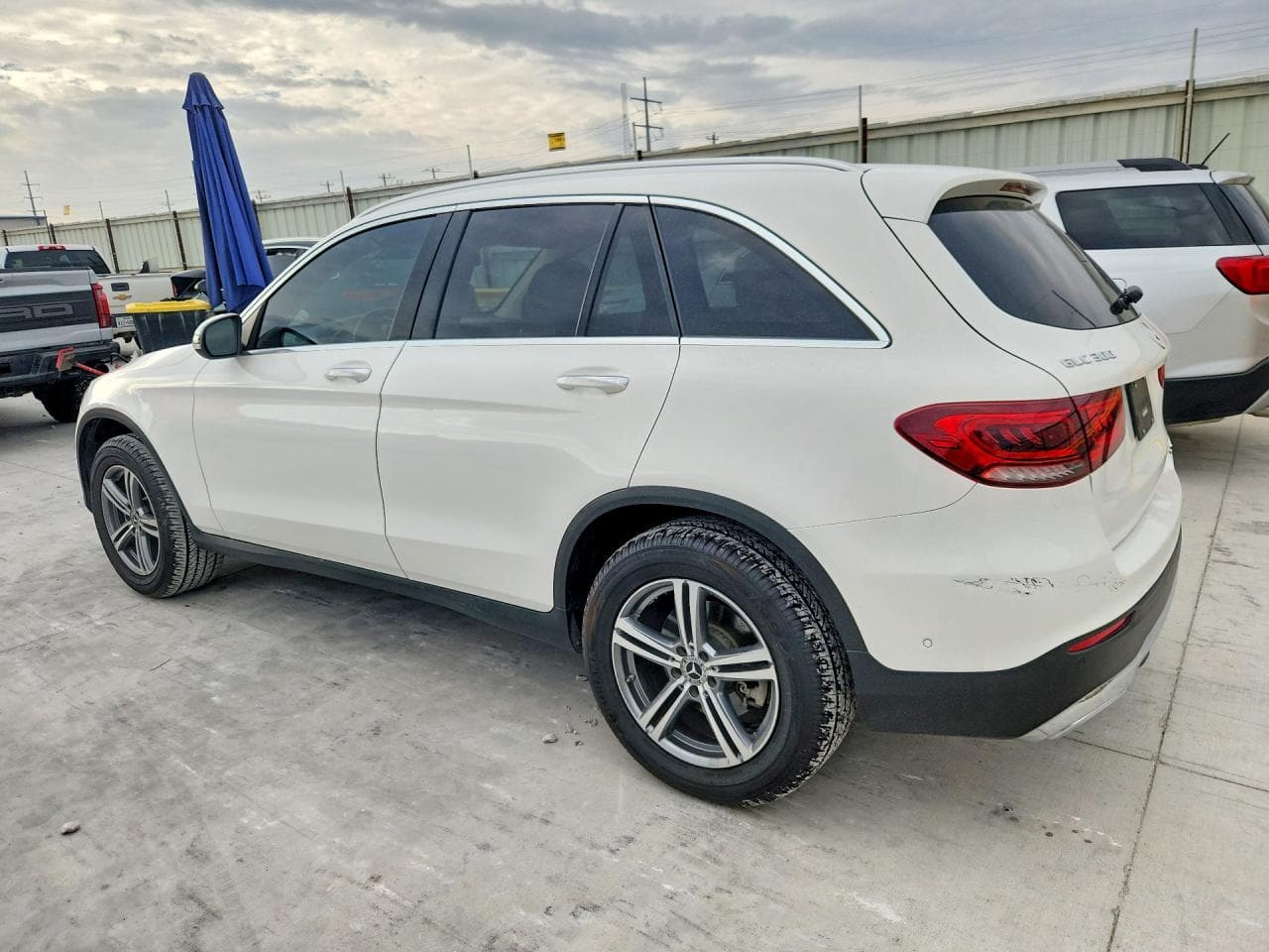 2021 Mercedes-Benz Glc 300 - foto 2