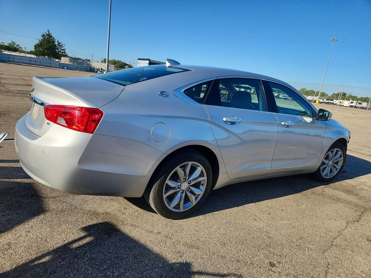 2017 Chevrolet Impala Lt - foto 3