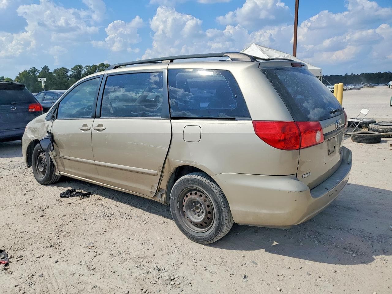 2006 Toyota Sienna Ce 7 Passenger - foto 2