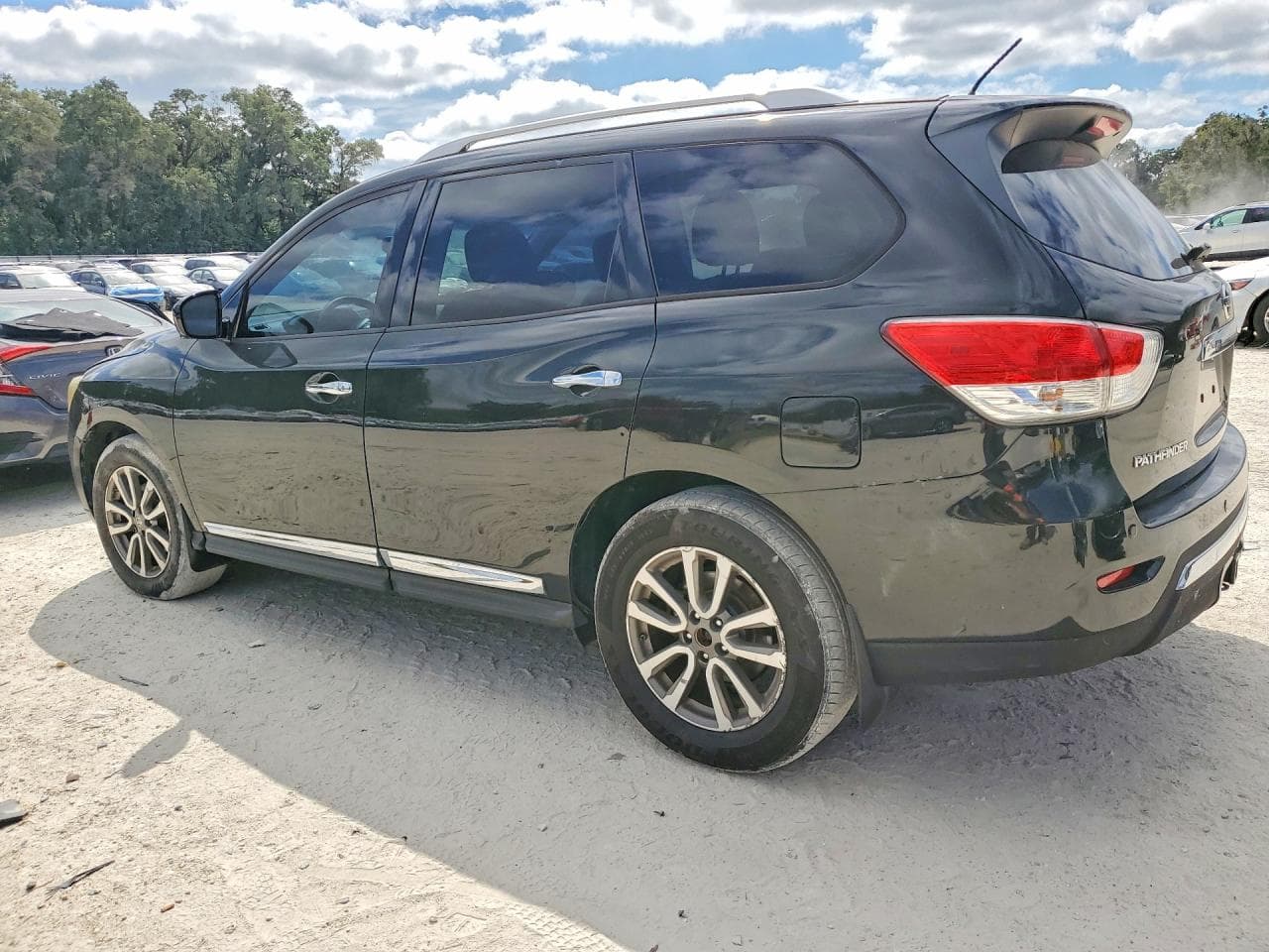 2015 Nissan Pathfinder Sl - foto 2
