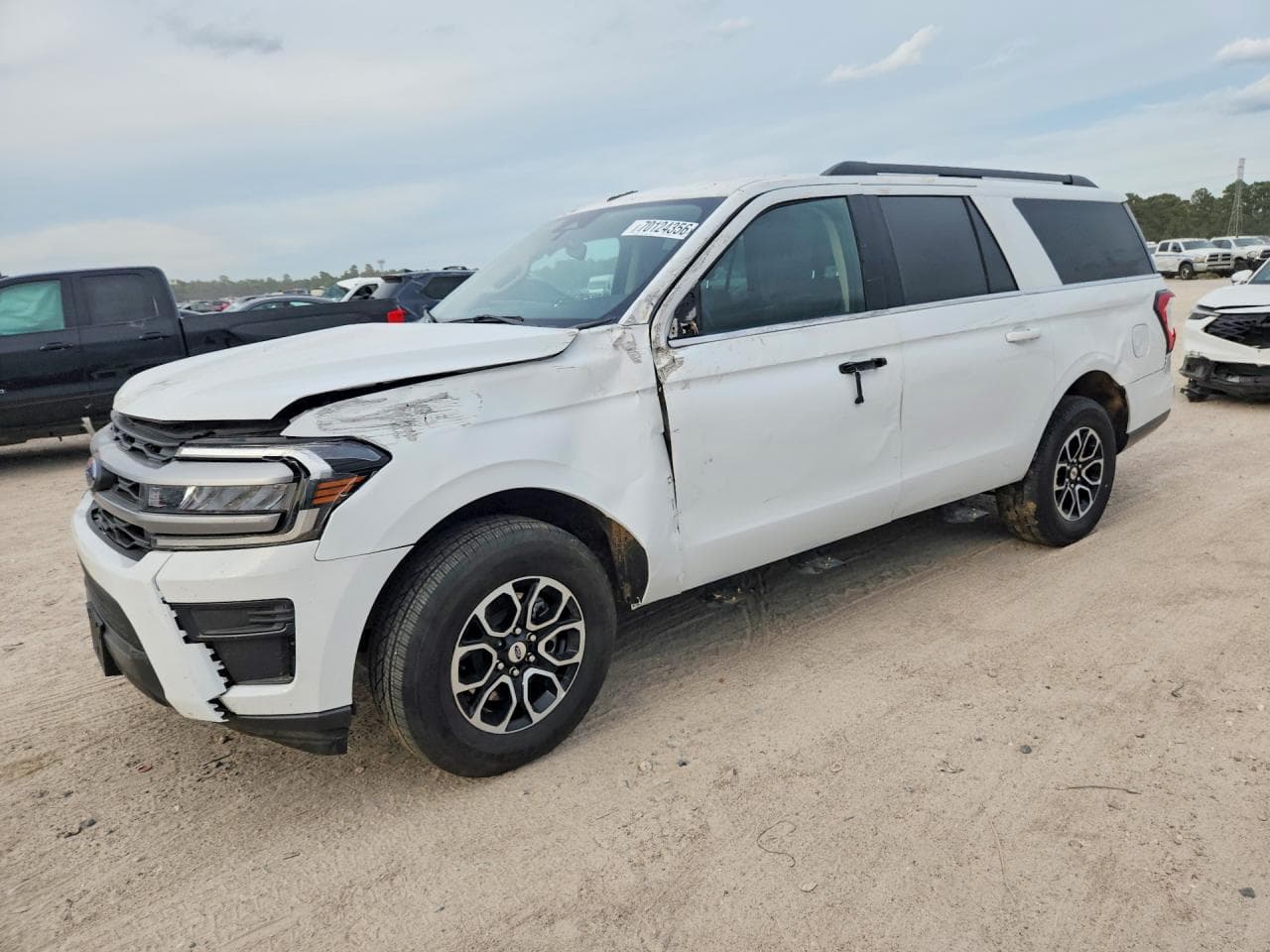 2022 Ford Expedition Max Xlt