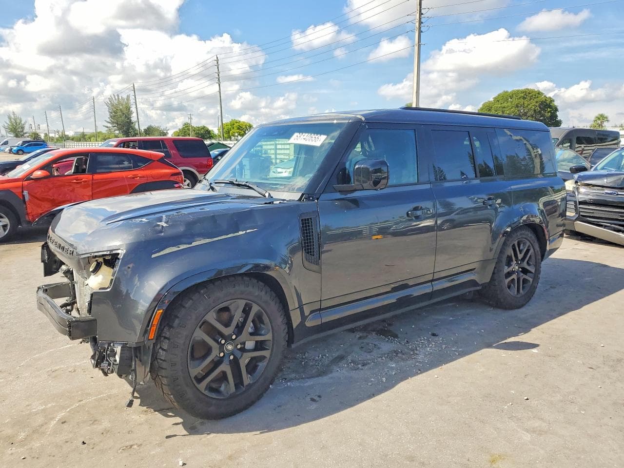 Land Rover Defender 2024 z USA