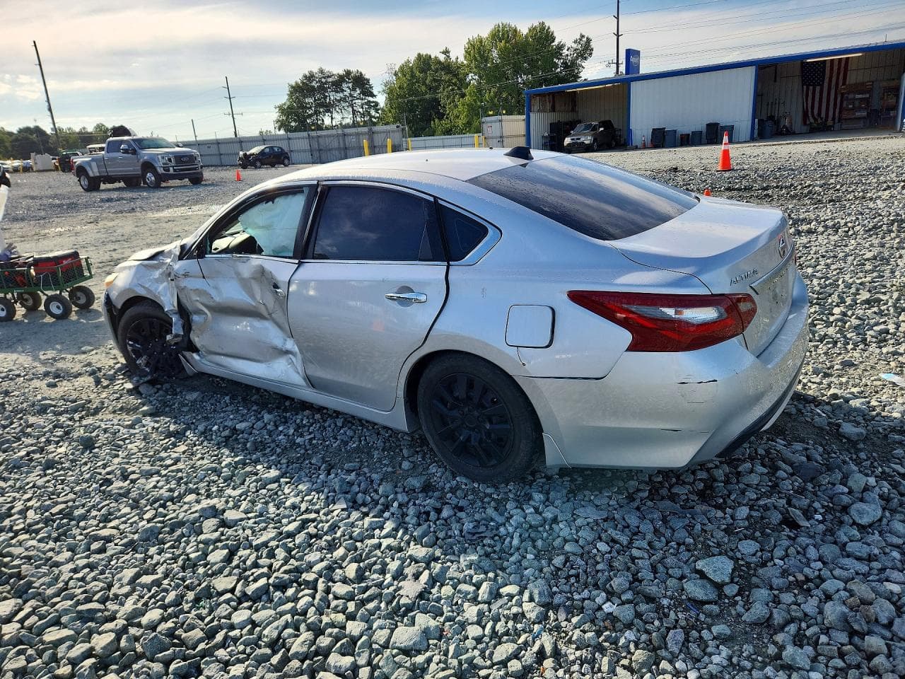 2018 Nissan Altima - foto 2