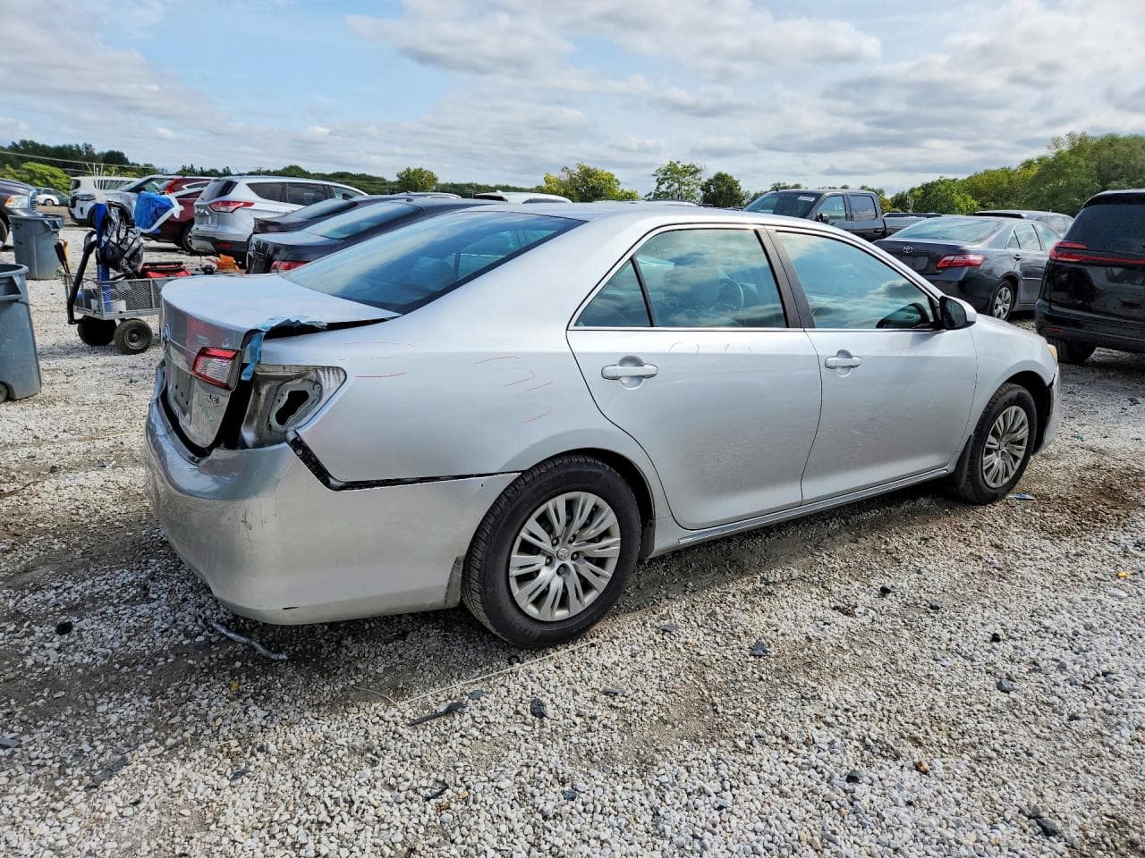 2014 Toyota Camry Le - foto 3