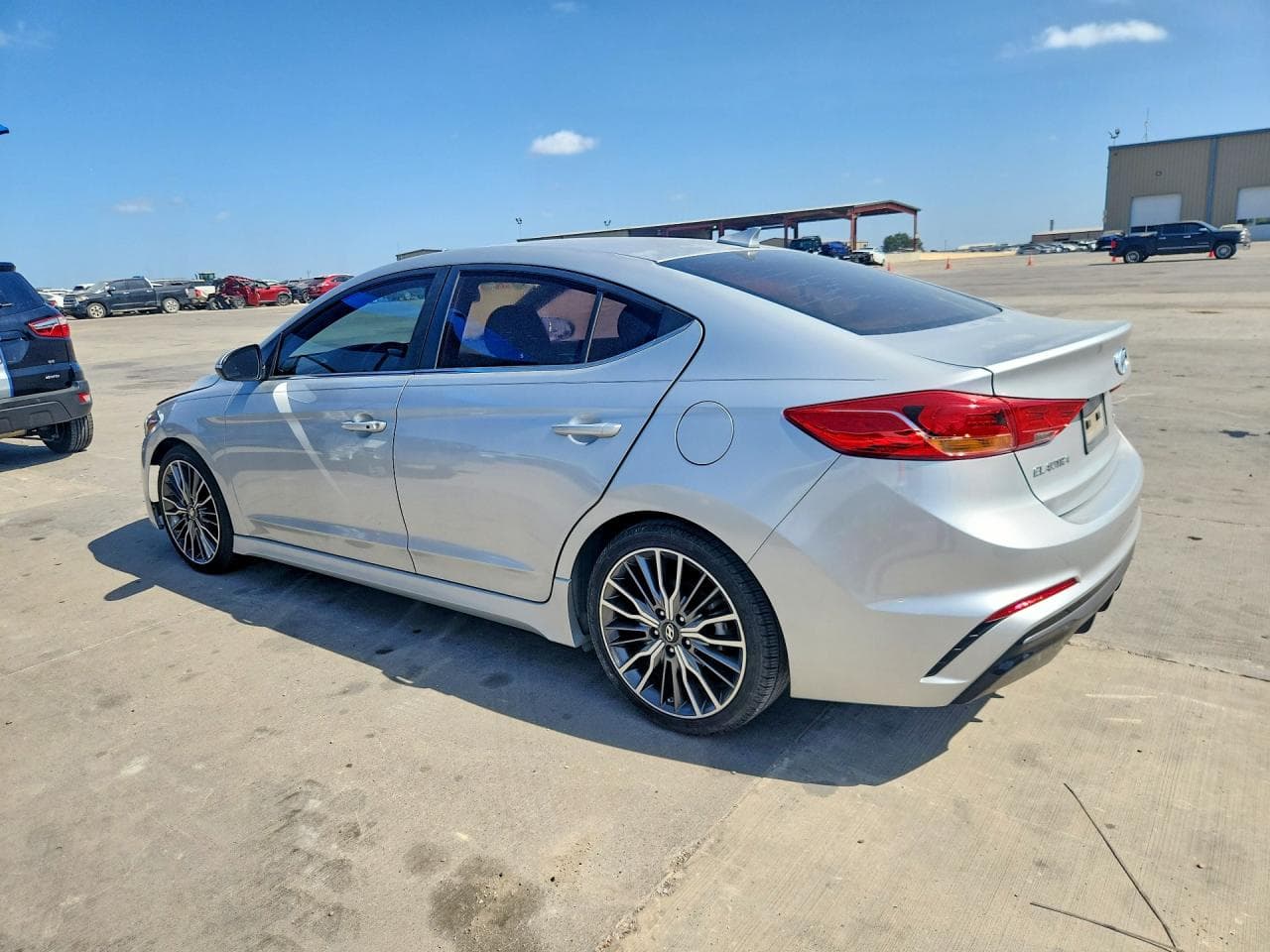 2018 Hyundai Elantra Sport - foto 2