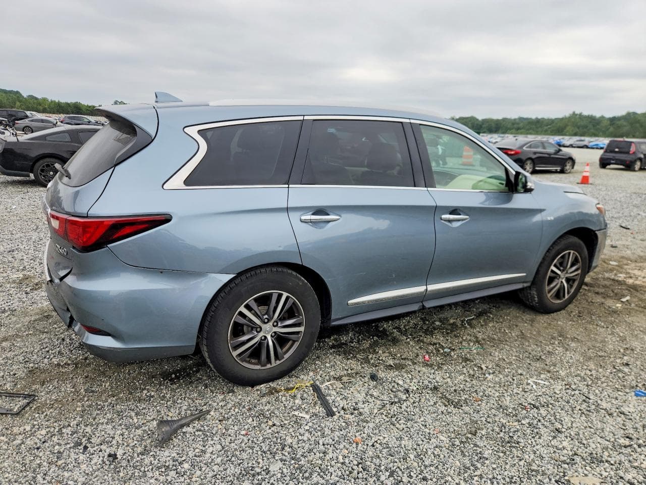 2017 Infiniti Qx60 Base - foto 3