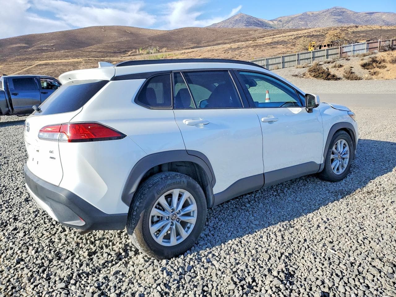 2023 Toyota Corolla Cross Le - foto 3