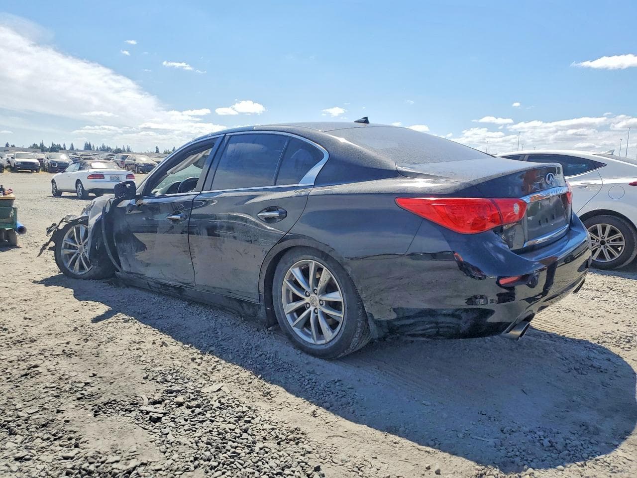 2017 Infiniti Q50 3.0T Premium - foto 2