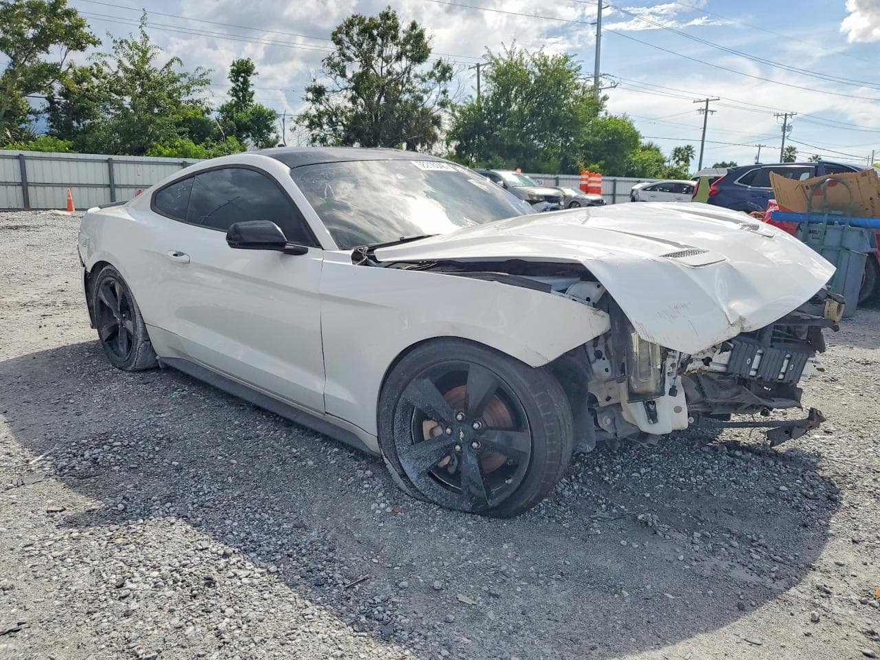 2021 Ford Mustang - foto 4