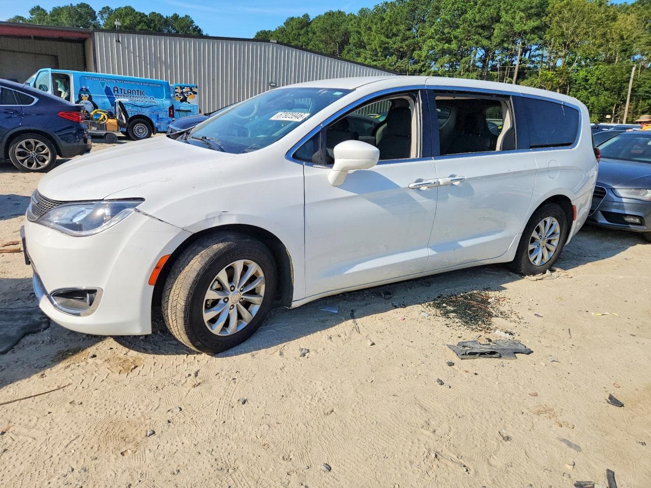 Chrysler Pacifica 2019 z USA